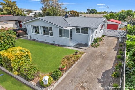 Photo of property in 13 Mangarau Crescent, Havelock North, 4130