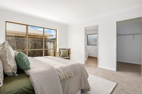 Photo of property in 2 Terry Lane, Paraparaumu Beach, Paraparaumu, 5032