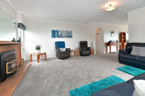 Photo of property in 1250 Whangaparaoa Road, Gulf Harbour, Whangaparaoa, 0930