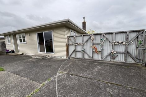 Photo of property in 8 Stephens Crescent, Highbury, Palmerston North, 4412
