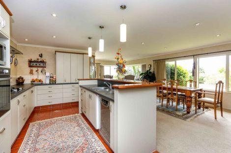 Photo of property in 1 Orlando Close, Frankleigh Park, New Plymouth, 4310