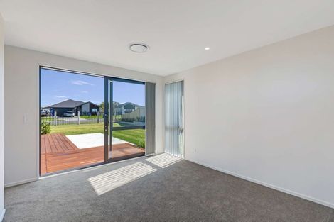 Photo of property in 1 Greig Crescent, Amberley, 7481