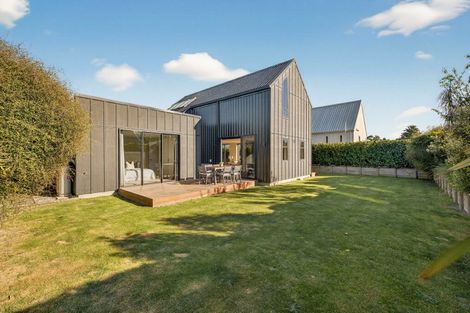 Photo of property in 26 Park Terrace, Waikuku Beach, 7473