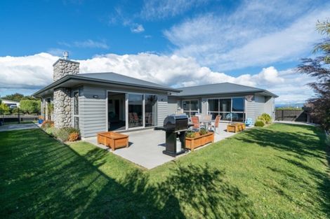 Photo of property in 15 The Pheasant Tail, Nukuhau, Taupo, 3330