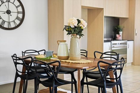 Photo of property in 1 Whitney Place, Rototuna North, Hamilton, 3210