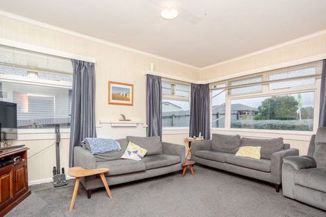 Photo of property in 7 Allan Street, Dannevirke, 4930
