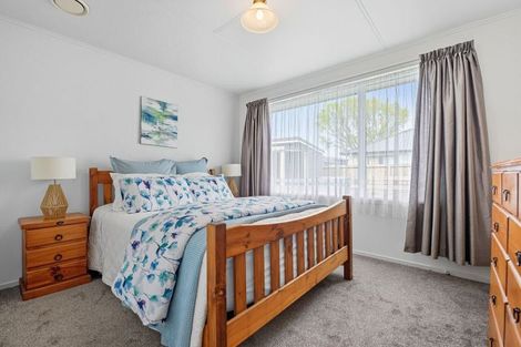 Photo of property in 6 Lugton Street, Nawton, Hamilton, 3200