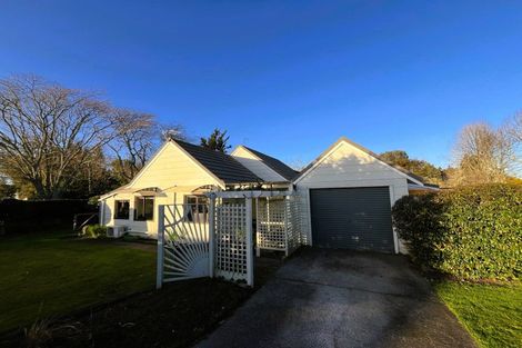 Photo of property in 19 Kingfisher Way, Te Kowhai, Hamilton, 3288