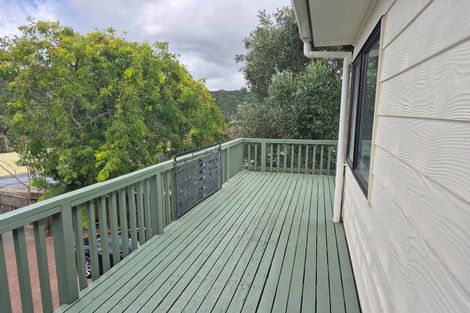 Photo of property in 1/33 Hale Crescent, Bayview, Auckland, 0629