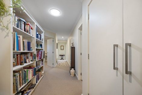 Photo of property in 1 Willow Drive, Taradale, Napier, 4112