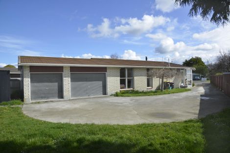 Photo of property in 1 Deller Drive, Carterton, 5713