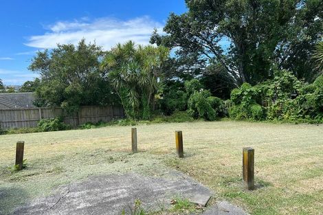 Photo of property in 3/178 Chivalry Road, Glenfield, Auckland, 0629