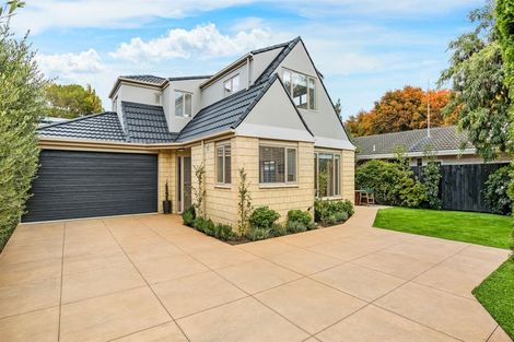 Photo of property in 30 Centaurus Road, Cashmere, Christchurch, 8022