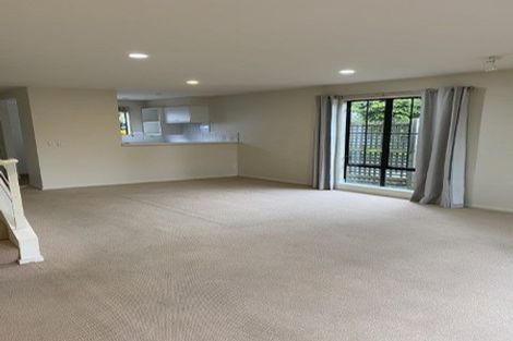 Photo of property in 2/20 Office Road, Merivale, Christchurch, 8014