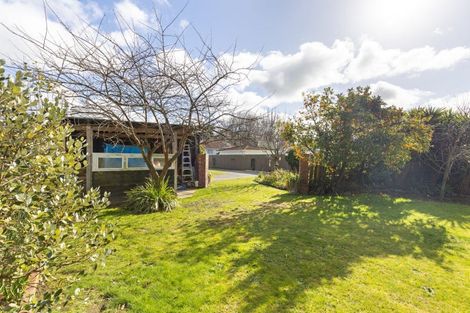 Photo of property in 15 Bull Street, Bulls, 4818