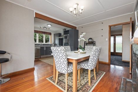 Photo of property in 5 Featherston Street, Takaro, Palmerston North, 4412