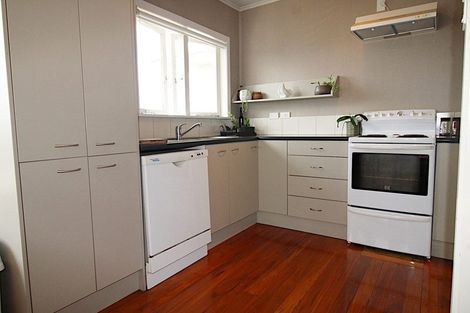 Photo of property in 10 Kauri Crescent, Matamata, 3400