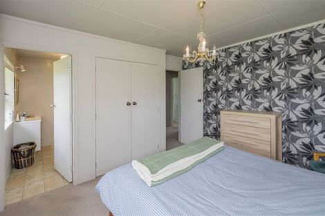 Photo of property in 10 Dee Street, Levin, 5510