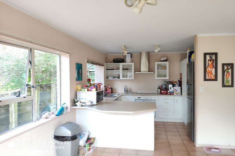 Photo of property in 1/5 Delamare Court, Sunnynook, Auckland, 0632