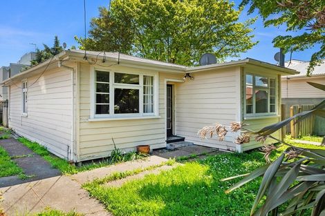 Photo of property in 43 Pavitt Street, Richmond, Christchurch, 8013