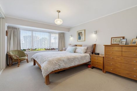 Photo of property in 2/18 Glengowan Place, Conifer Grove, Takanini, 2112