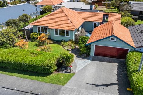 Photo of property in 15 Potomaru Street, Boulcott, Lower Hutt, 5010