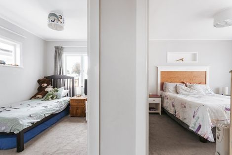 Photo of property in 23 Karaka Road, Otumoetai, Tauranga, 3110