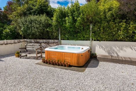 Photo of property in 13 Captains Close, Waikawa, Picton, 7220