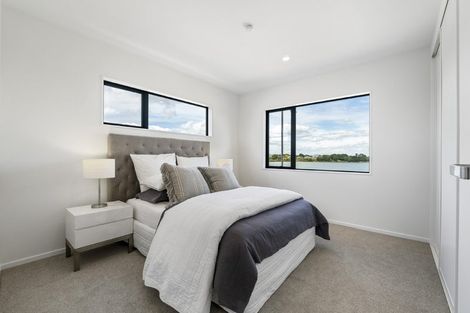 Photo of property in 109 Waituarua Drive, Takanini, Auckland, 2112