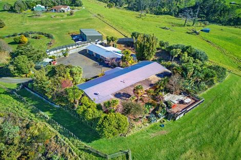 Photo of property in 996 Awhitu Road, Pollok, Waiuku, 2683