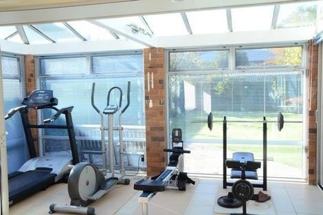 Photo of property in 32 Otara Street, Ilam, Christchurch, 8053