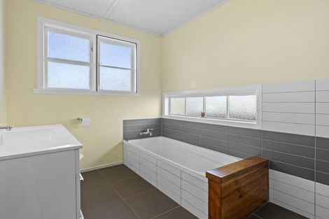 Photo of property in 24 Weaver Street, Whau Valley, Whangarei, 0112