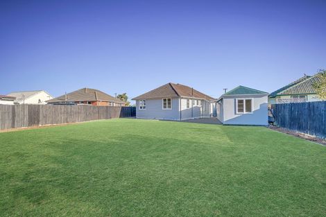 Photo of property in 22 Merrington Crescent, Aranui, Christchurch, 8061