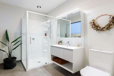 Photo of property in 997 Hibiscus Coast Highway, Waiwera, Orewa, 0994