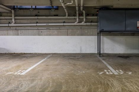 Photo of property in Halsey Apartments At Lighter Quay, 215/77 Halsey Street, Auckland Central, Auckland, 1010