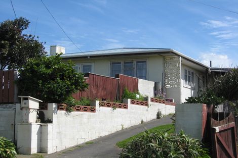 Photo of property in 3 Morgan Street, Castlecliff, Whanganui, 4501