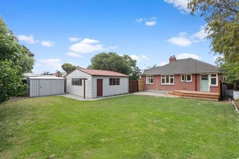 Photo of property in 110 Kendal Avenue, Burnside, Christchurch, 8053
