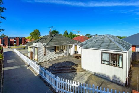Photo of property in 46 Athol Terrace, Upper Riccarton, Christchurch, 8041