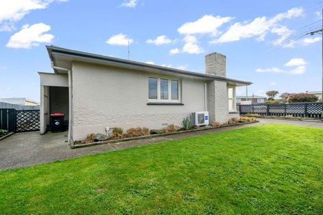 Photo of property in 1 Braemar Street, Kew, Invercargill, 9812