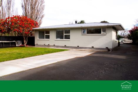 Photo of property in 18 Rathlin Street, Redwood, Christchurch, 8051