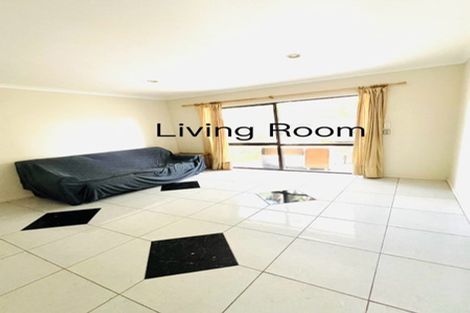 Photo of property in 102 Middlefield Drive, Flat Bush, Auckland, 2016