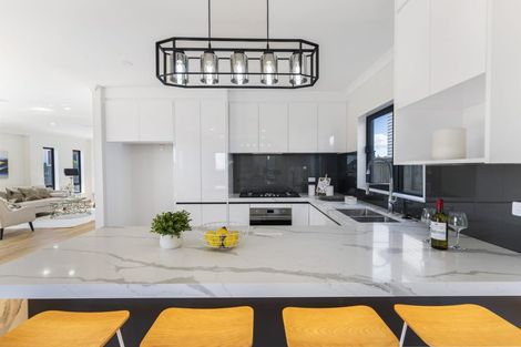 Photo of property in 8 Rathfarnham Road, Flat Bush, Auckland, 2019