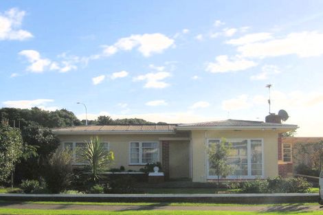 Photo of property in 24 Coronation Road, Papatoetoe, Auckland, 2025