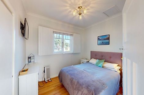 Photo of property in 96 Marine Parade, Paraparaumu Beach, Paraparaumu, 5032