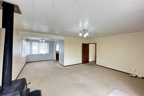 Photo of property in 12 Lynley Place, Pakuranga Heights, Auckland, 2010
