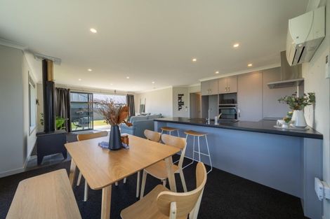 Photo of property in 25 Vancouver Place, Te Anau, 9600