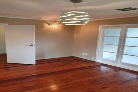 Photo of property in 21 Waipa Street, Birkenhead, Auckland, 0626