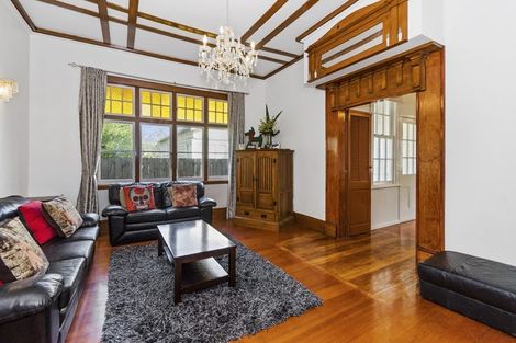 Photo of property in 45e Swanson Road, Henderson, Auckland, 0610