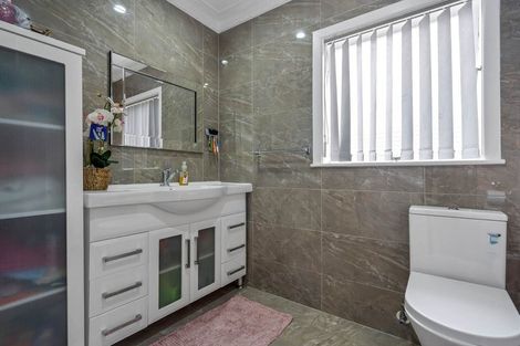 Photo of property in 57 Rosella Road, Mangere East, Auckland, 2024