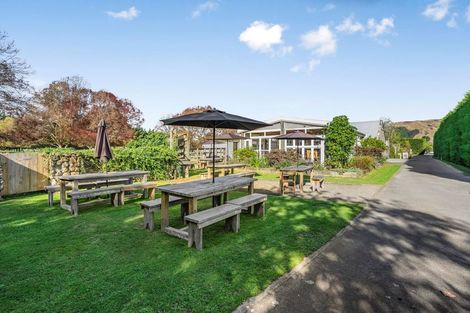 Photo of property in 43 School Road, Te Horo, Otaki, 5582